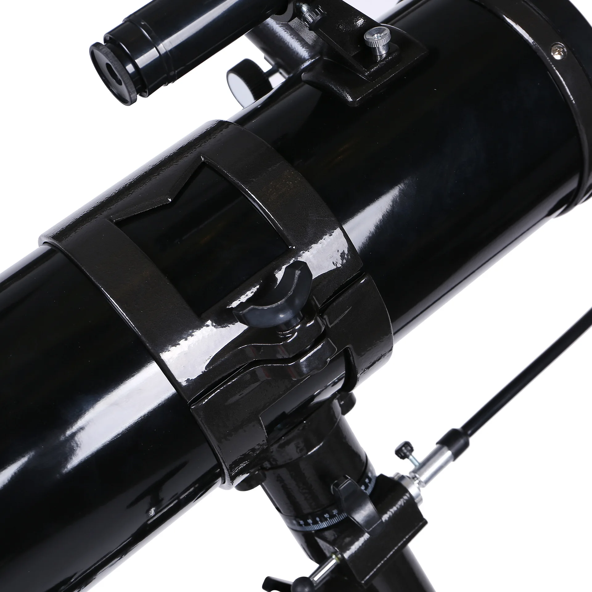 Астрономический телескоп с апертурой 114 мм и регулируемым