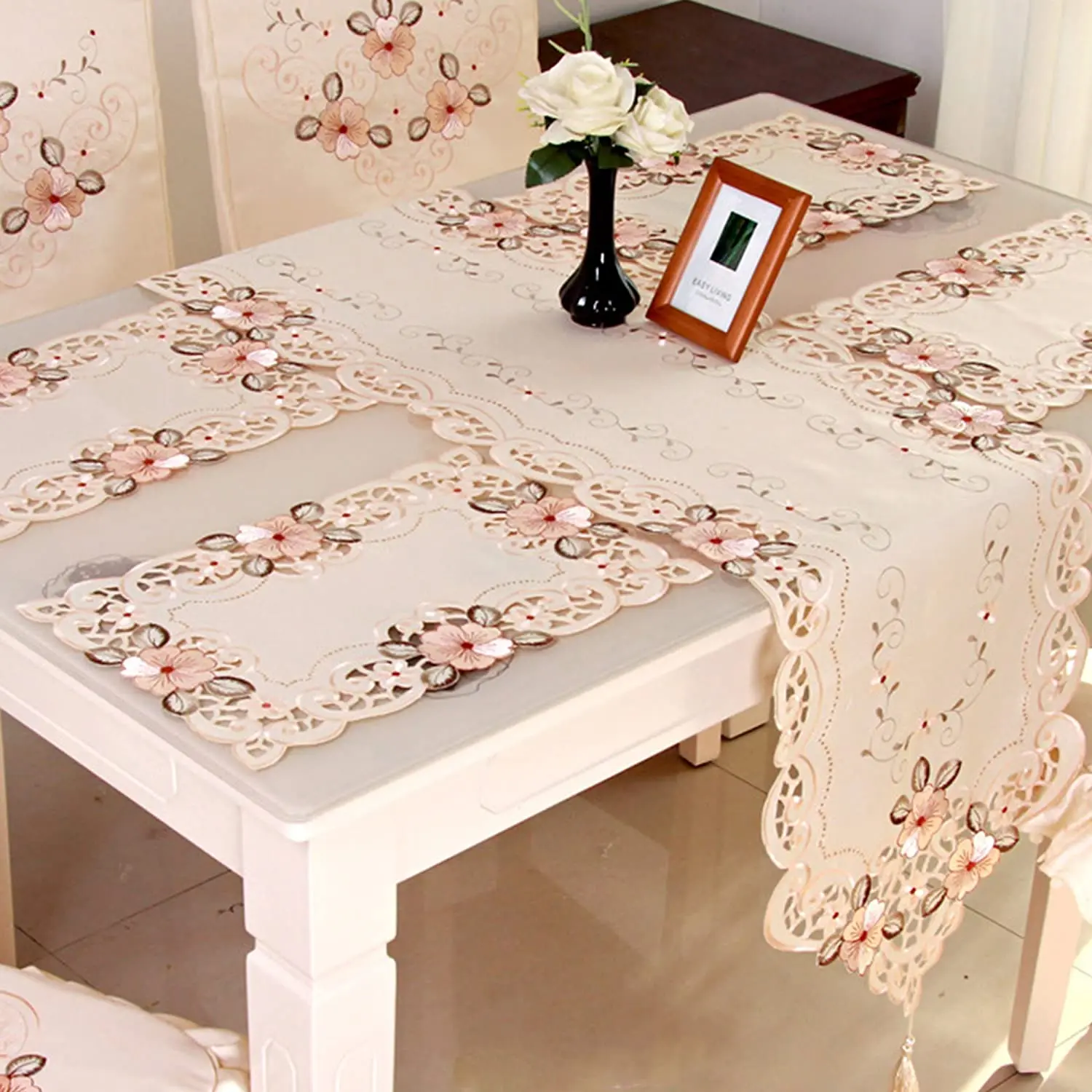 SIPEIEN Luxury Embroidery Floral Table Runner Set for Dining Table Party Decoration flower runner wedding table