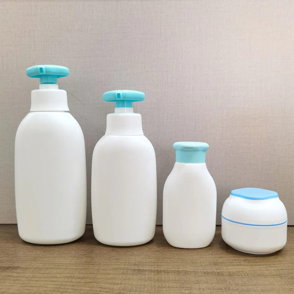 Custom 100ml 150ml 300 ml 400ml Korea Plastic Pet HDPE White Baby Kids Body Wash Shampoo and Conditioner Bottle With Lotion Pump
