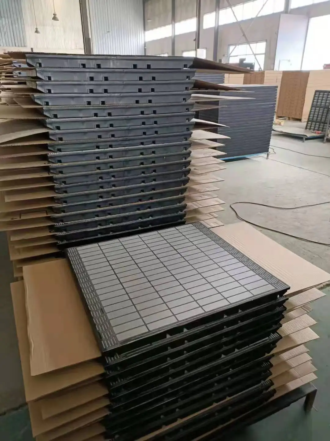 Composite frame petroleum Drilling fluids mud cleaner shale shaker screen for sale provide API Certificate