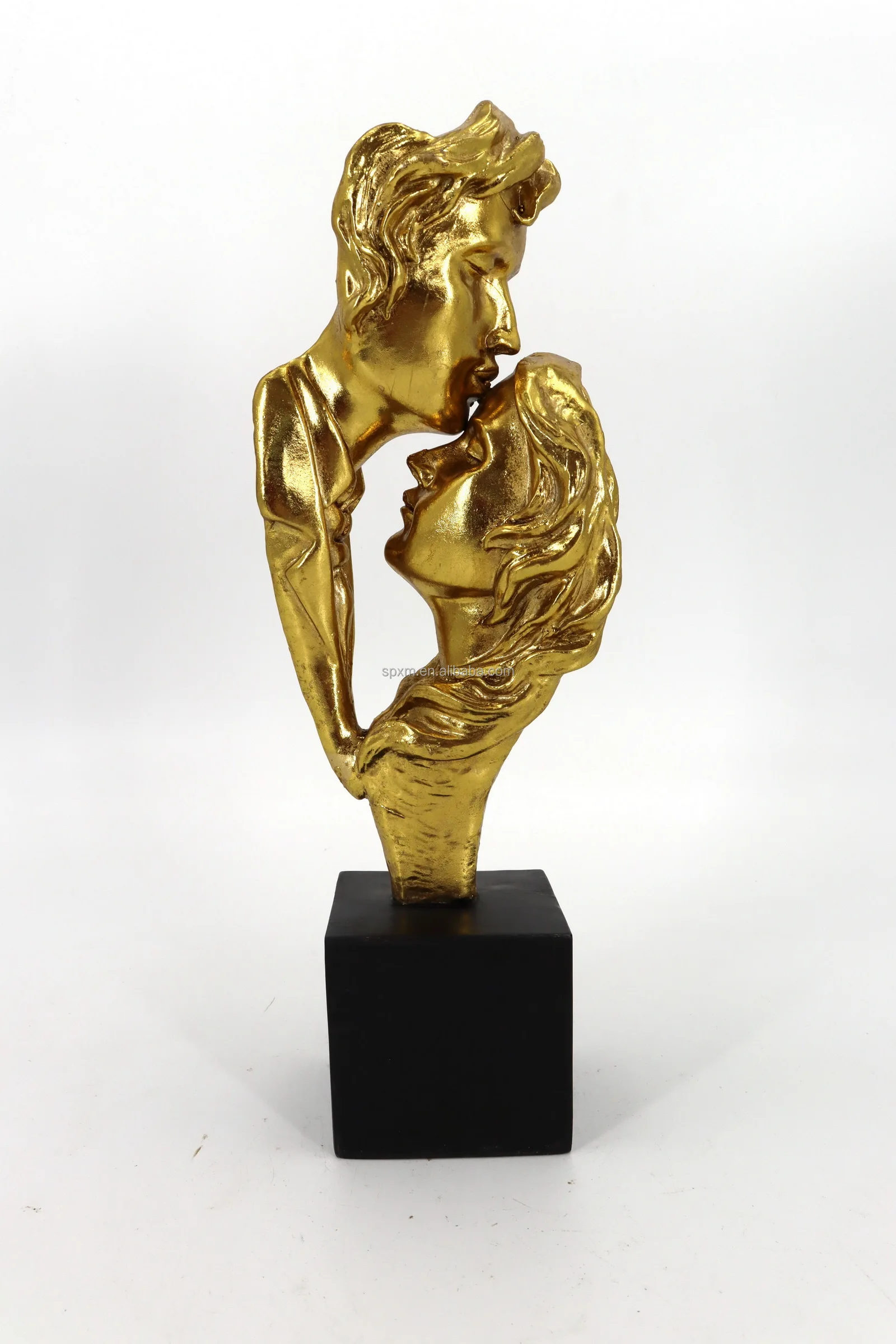 Handmade Polyresin Couple Lover Sculpture Figurine