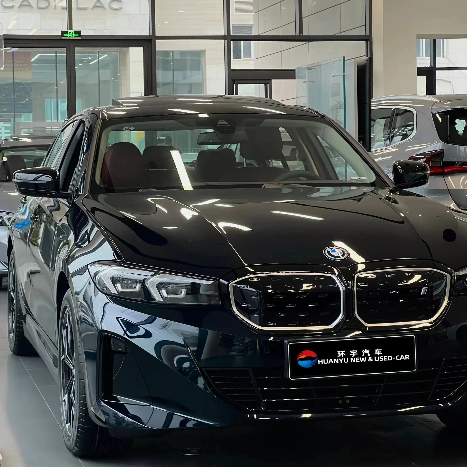 Hot Sale 2024 BMW New Energy Vehicles 5 Seat I3 Edrive 35l Ev Car Used Cars 2023 Electric Car For BMW I3