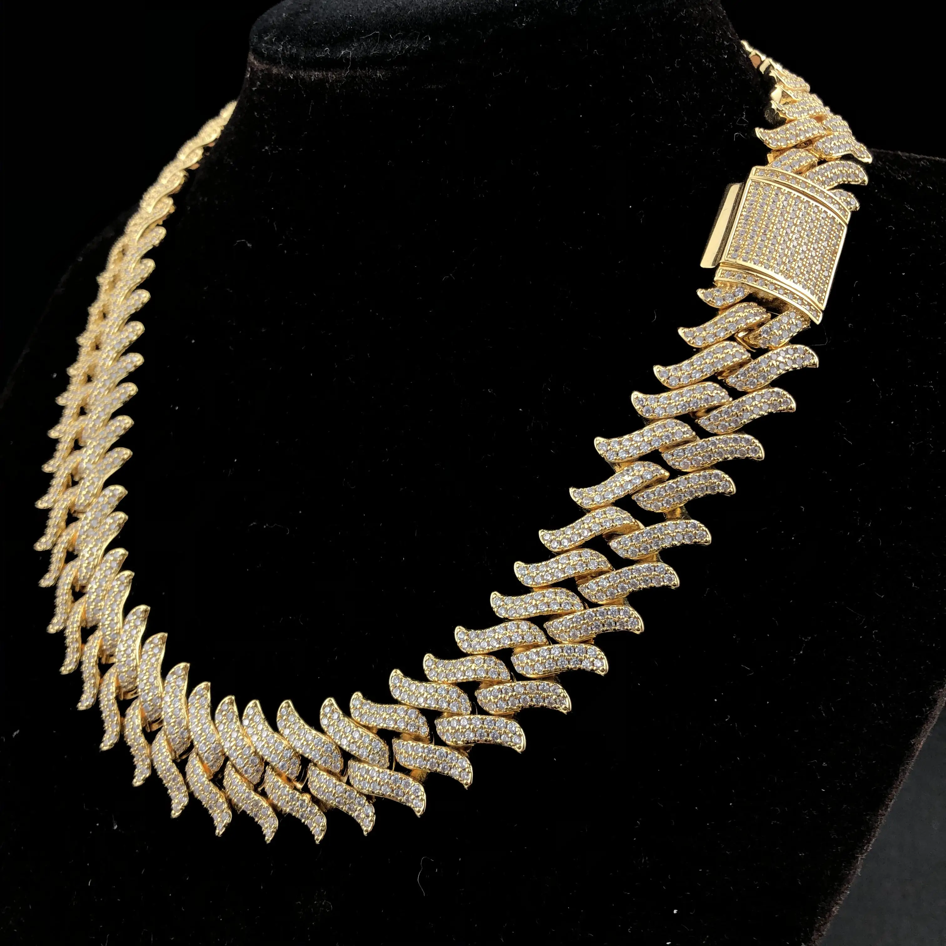 YSS Jewelry wholesale 15mm Spiked Diamond Cuban Chain