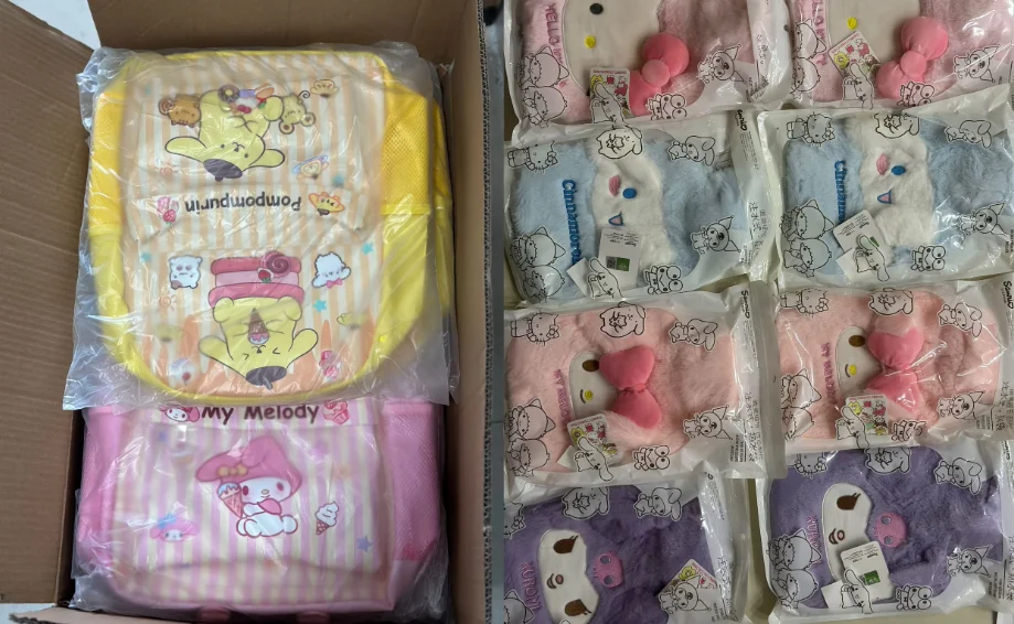 Promotion Gift Double Side Sanrioo Anime Small Kuromi Pendant Key Chain Kawaii Accessories Halloween Christmas Acrylic Keychains