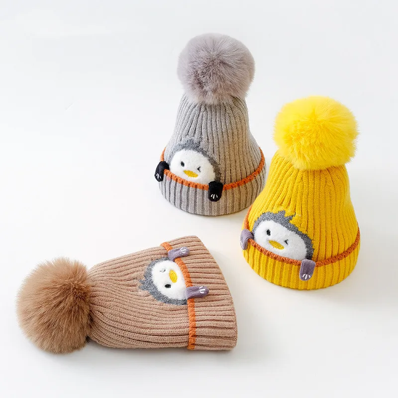 Cartoon Cute Plush Warm Wool Kids Knit Knit Winter Beanie Hat With Pom Pom Beanie Hat