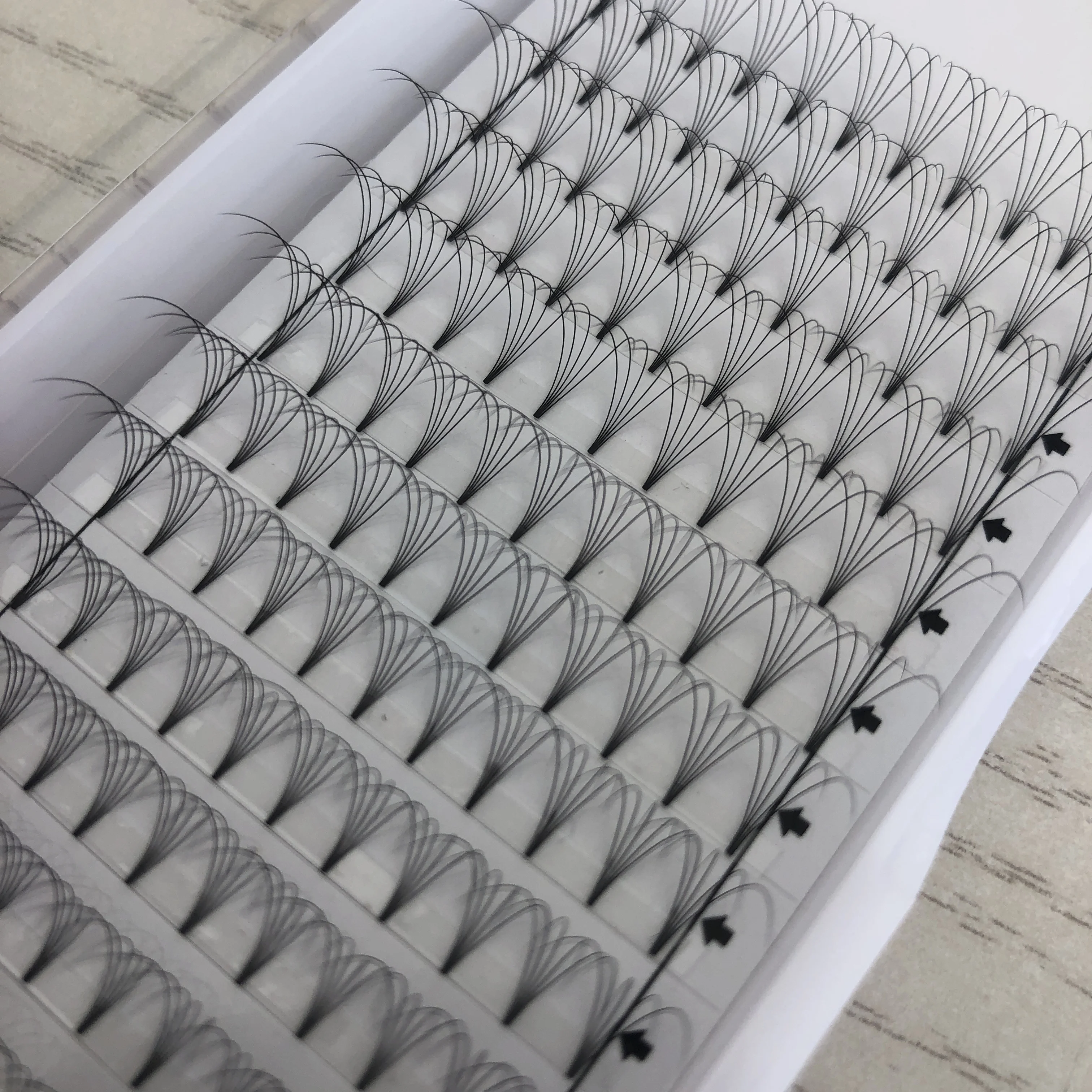 Dark black premade volume fans handmade faux mink eyelashes normal trays 0.07mm 3D 4D 5D 6D custom packaging false eyelashes