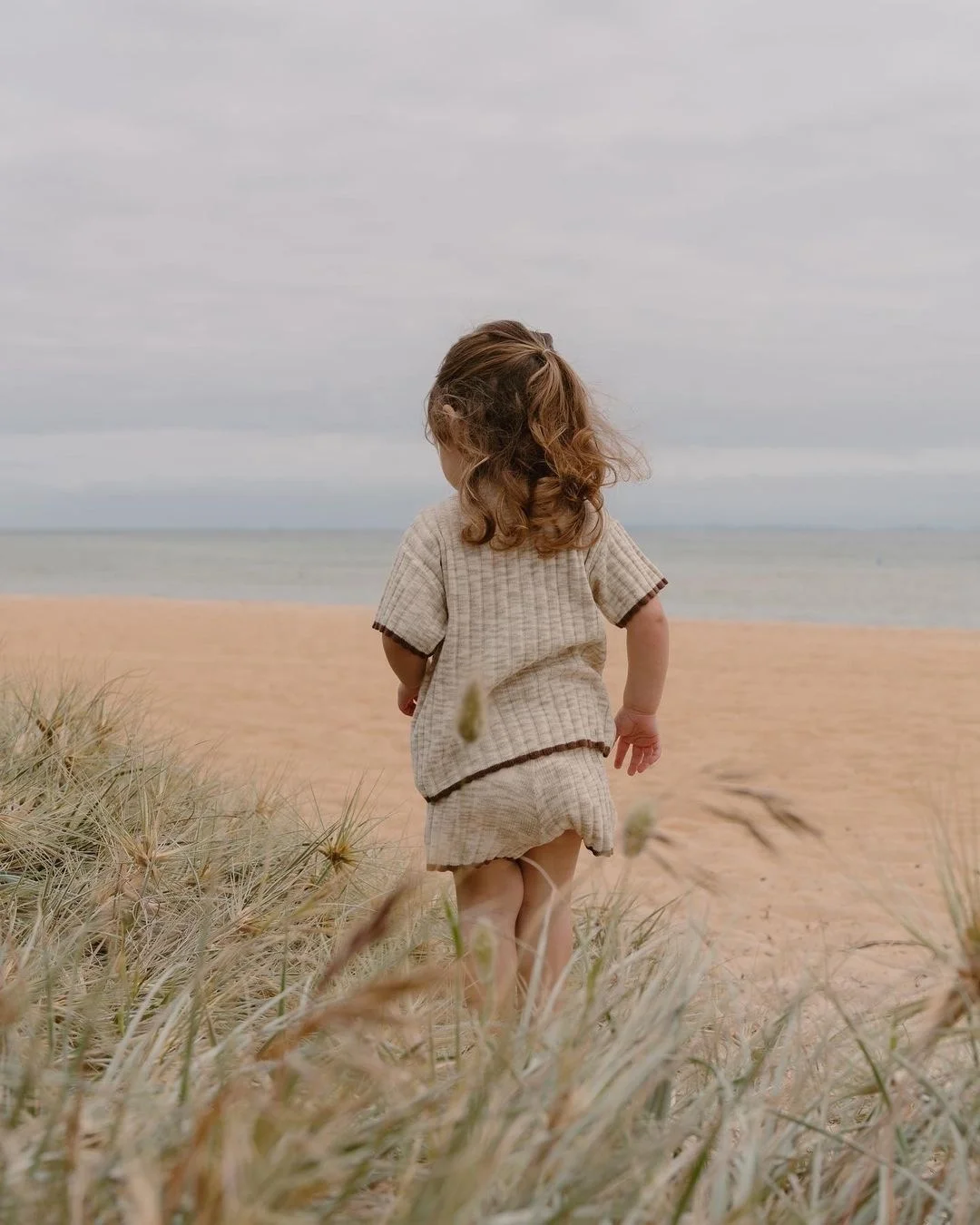 New Summer soft 100% Cotton coffee and Oatmeal Knitted Baby Clothes Sets Short Sleeve Pullover Sweaters Pants Infant Clothes Set