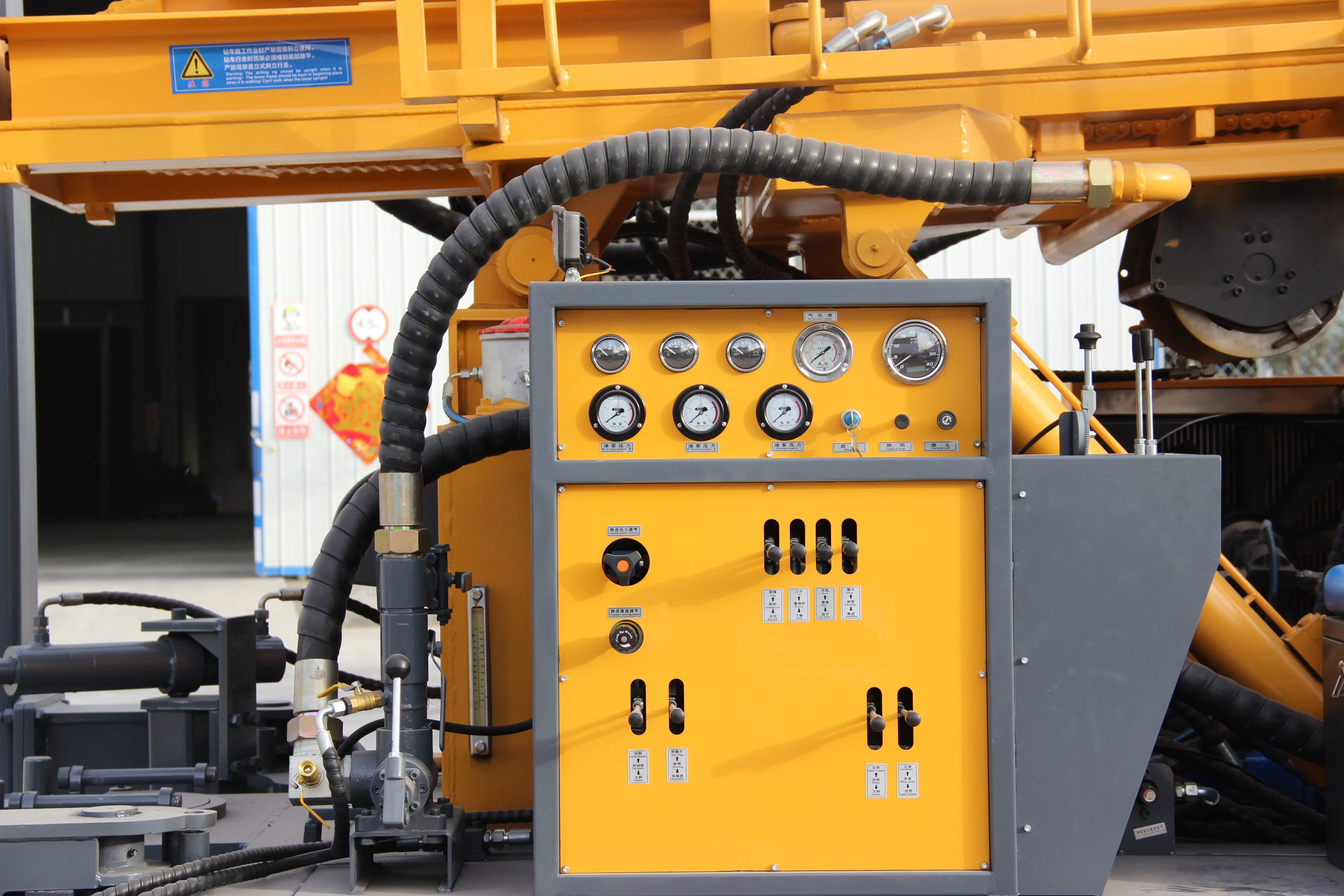 FY450 vehicular drill 6 * 4 truck head, convenient for moving in China