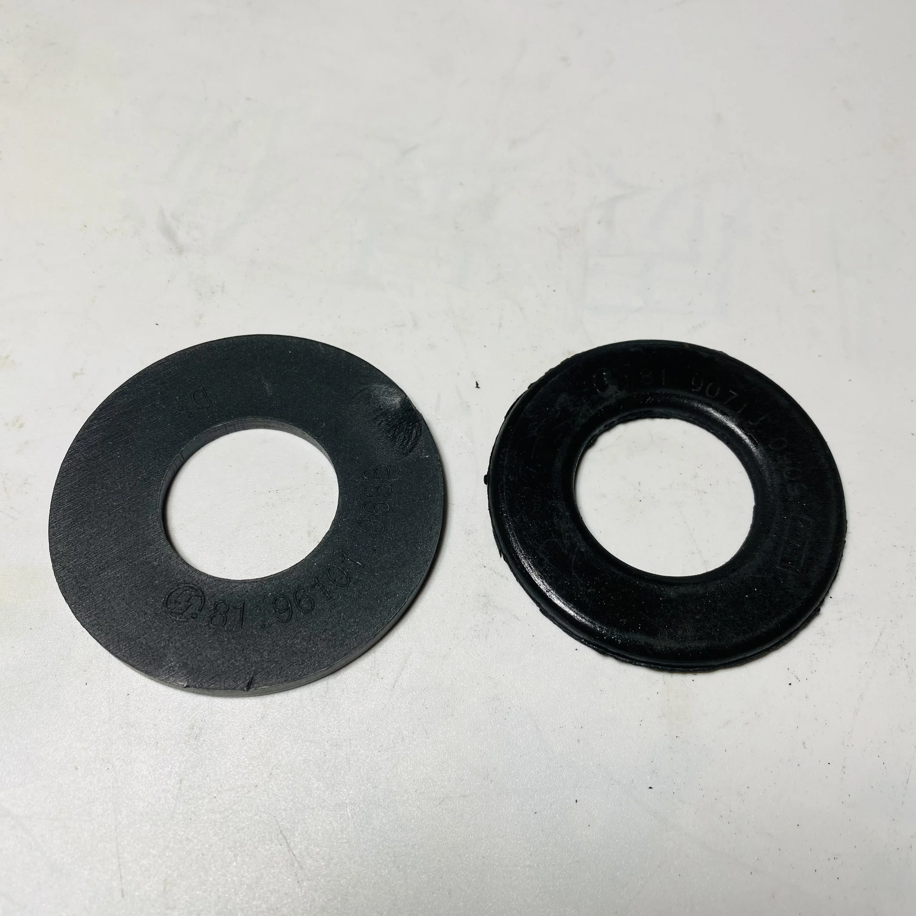 High Quality Low Price Truck Front Air Suspension Repair Kit 81.96210.0407