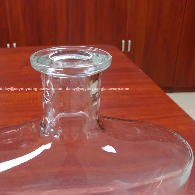 Cheap wholesale clear xo brandy bottle 700 ml with thick bottom
