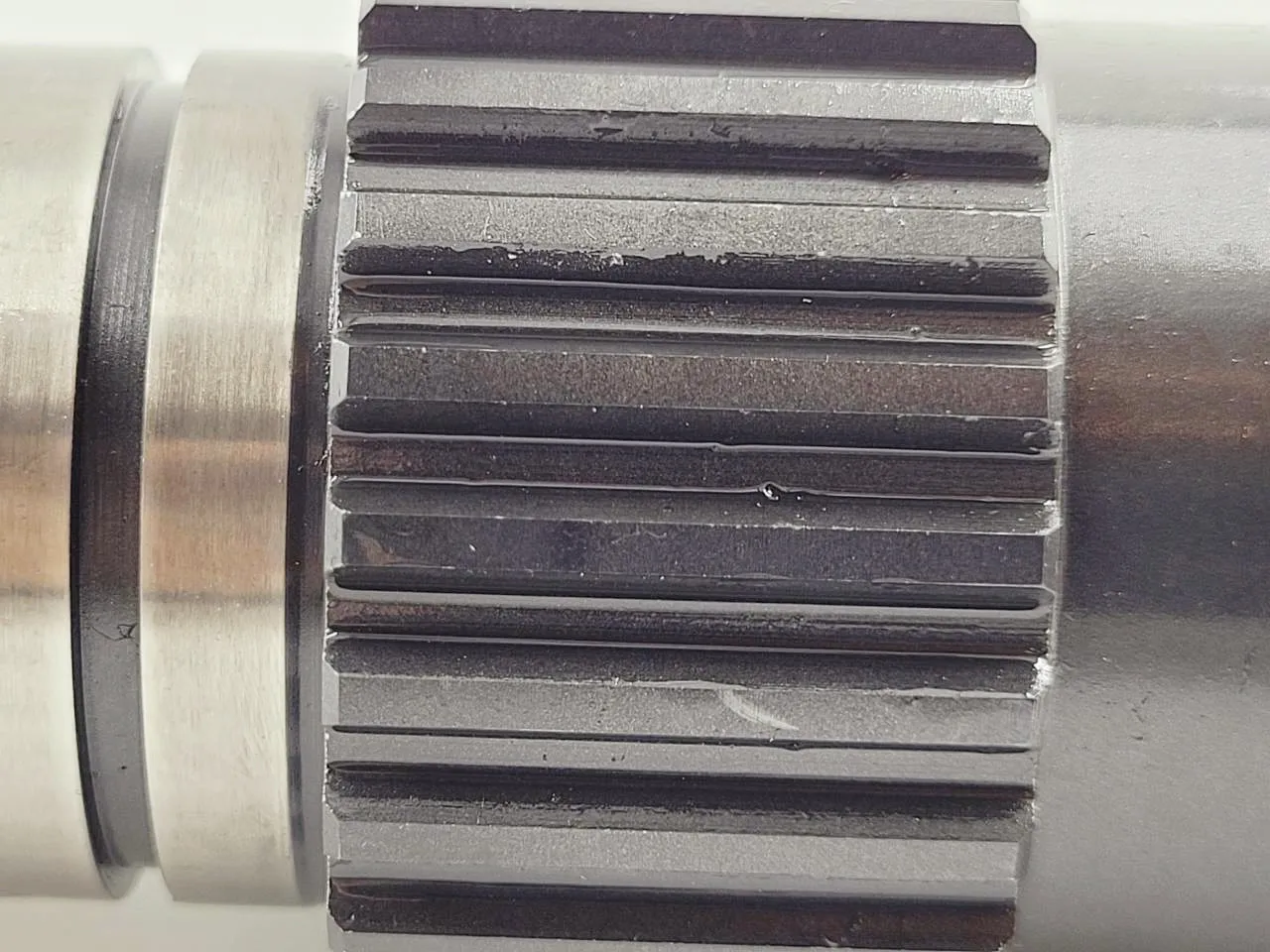 Gear shaft customized dimension Auto Motor Parts Precision Gear Toothed Shaft Drive Gear