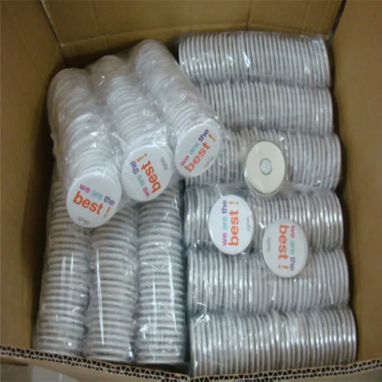 Promotional metal custom logo reflector reflective badge tin button pin accessory for outdoor