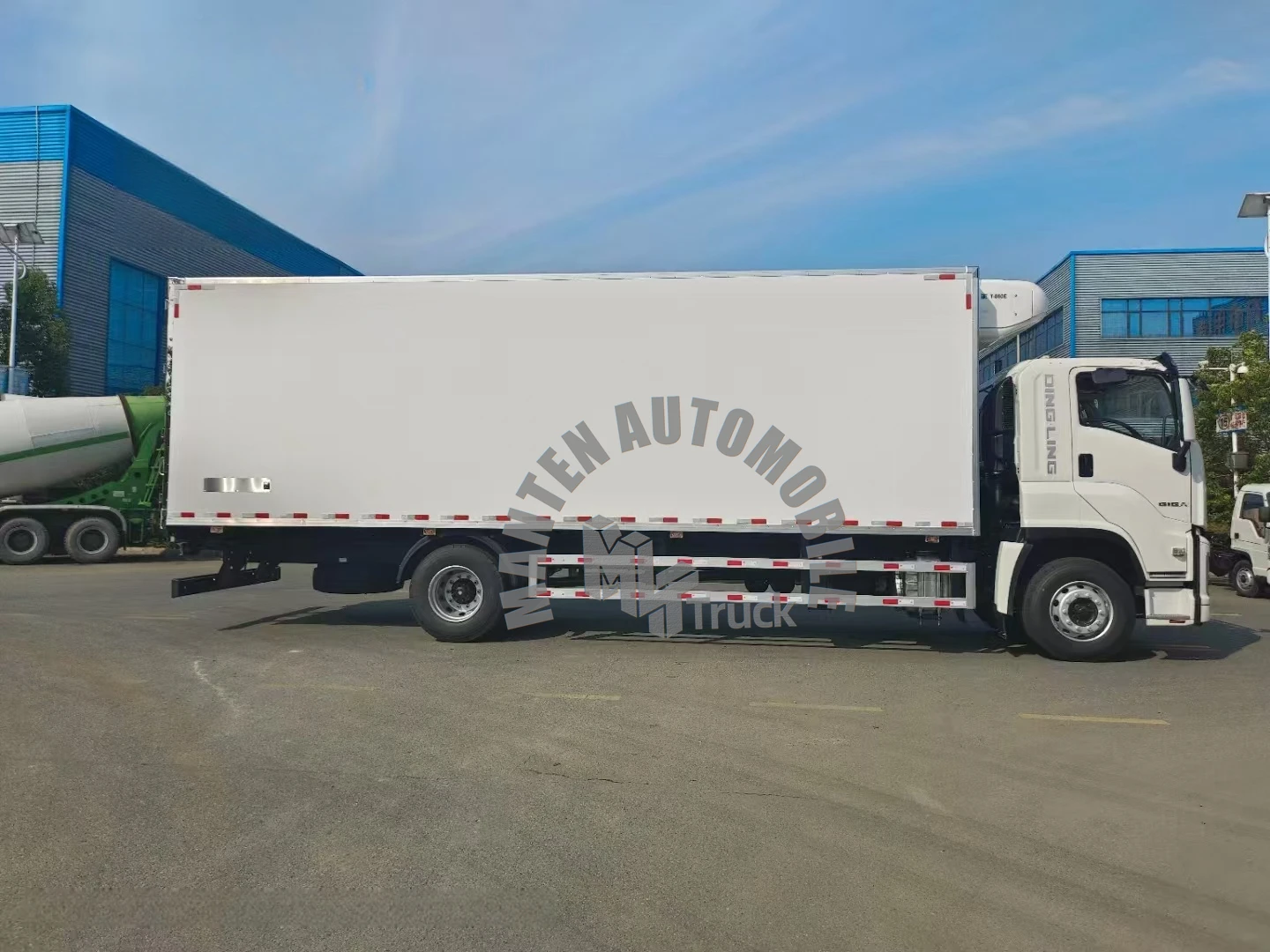 refrigerator truck (4).jpg