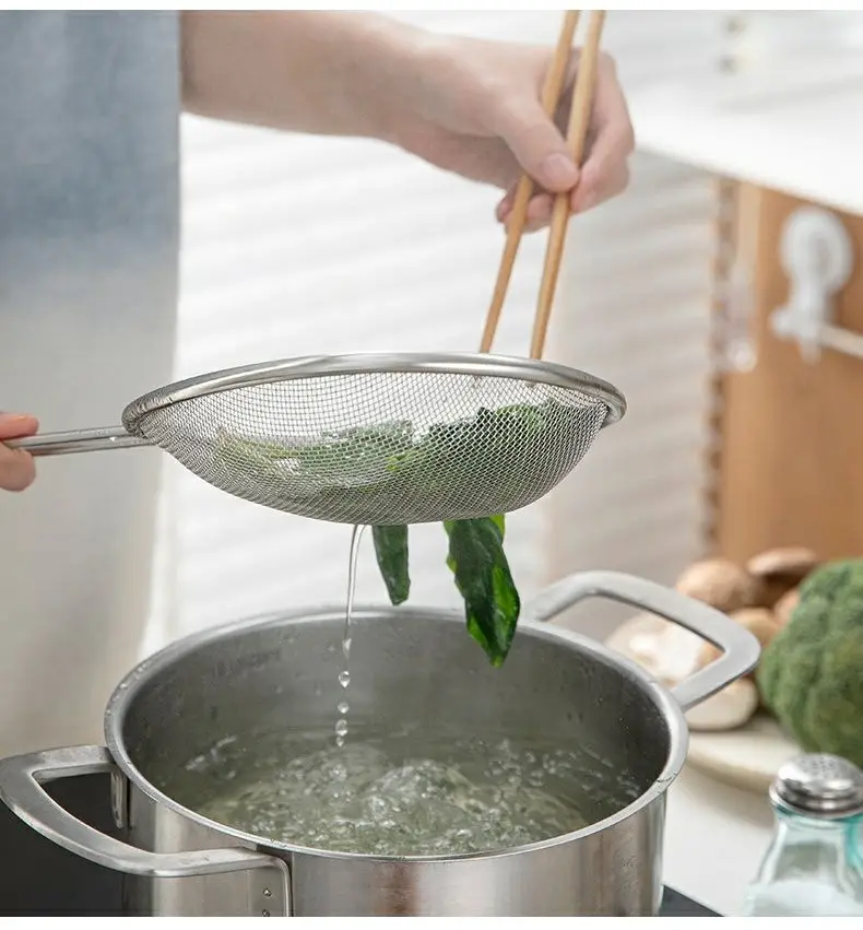 Kitchen Accessories Stainless Steel Mesh Strainer Filter Spoon Colander Boiled Vegetable Or Dumpling Collapsible