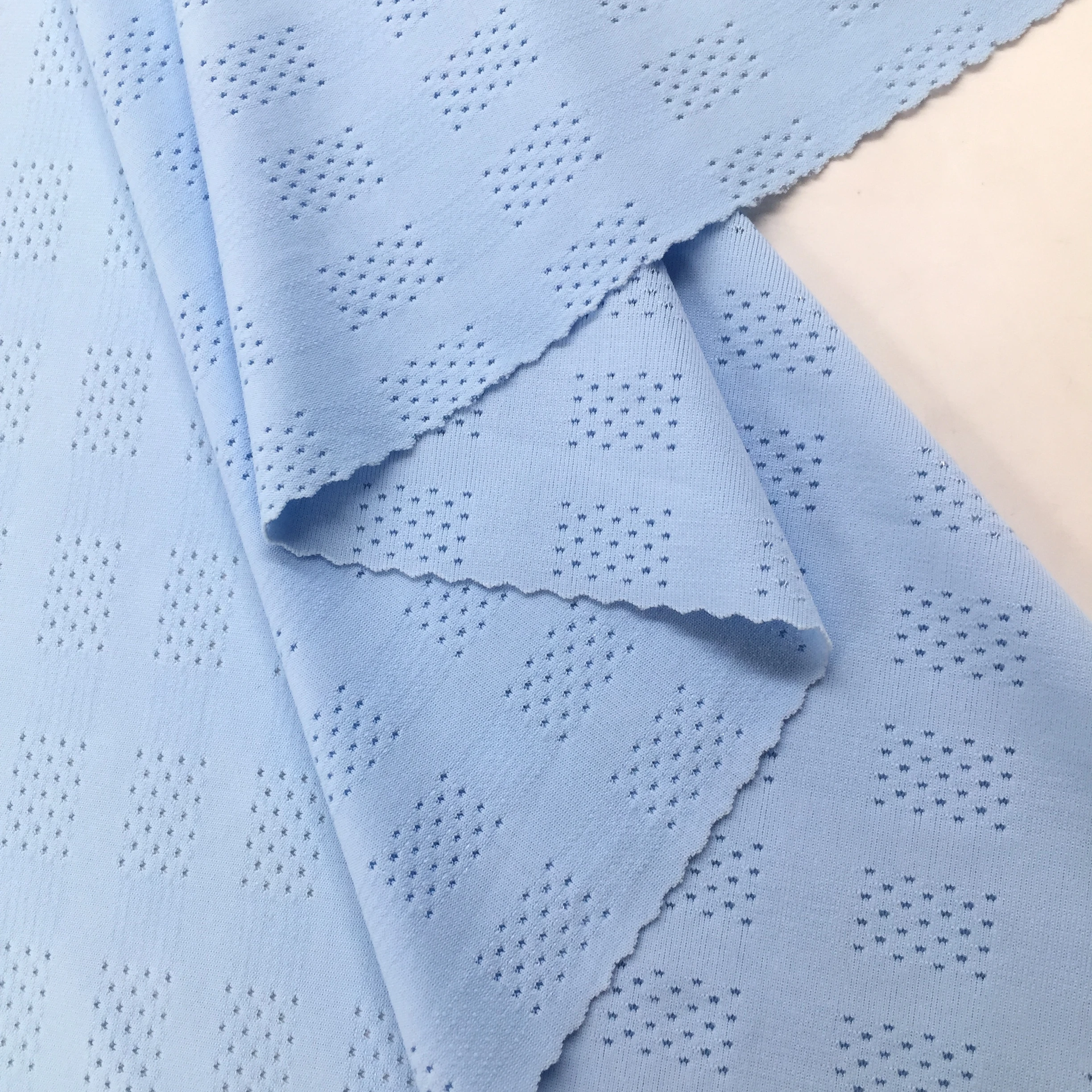Mesh Breathable Mesh New Jacquard Grid Sports Fitness Suit Vest Fabric Water Cube Butterfly Knitted Stretch Fabric Lightweight