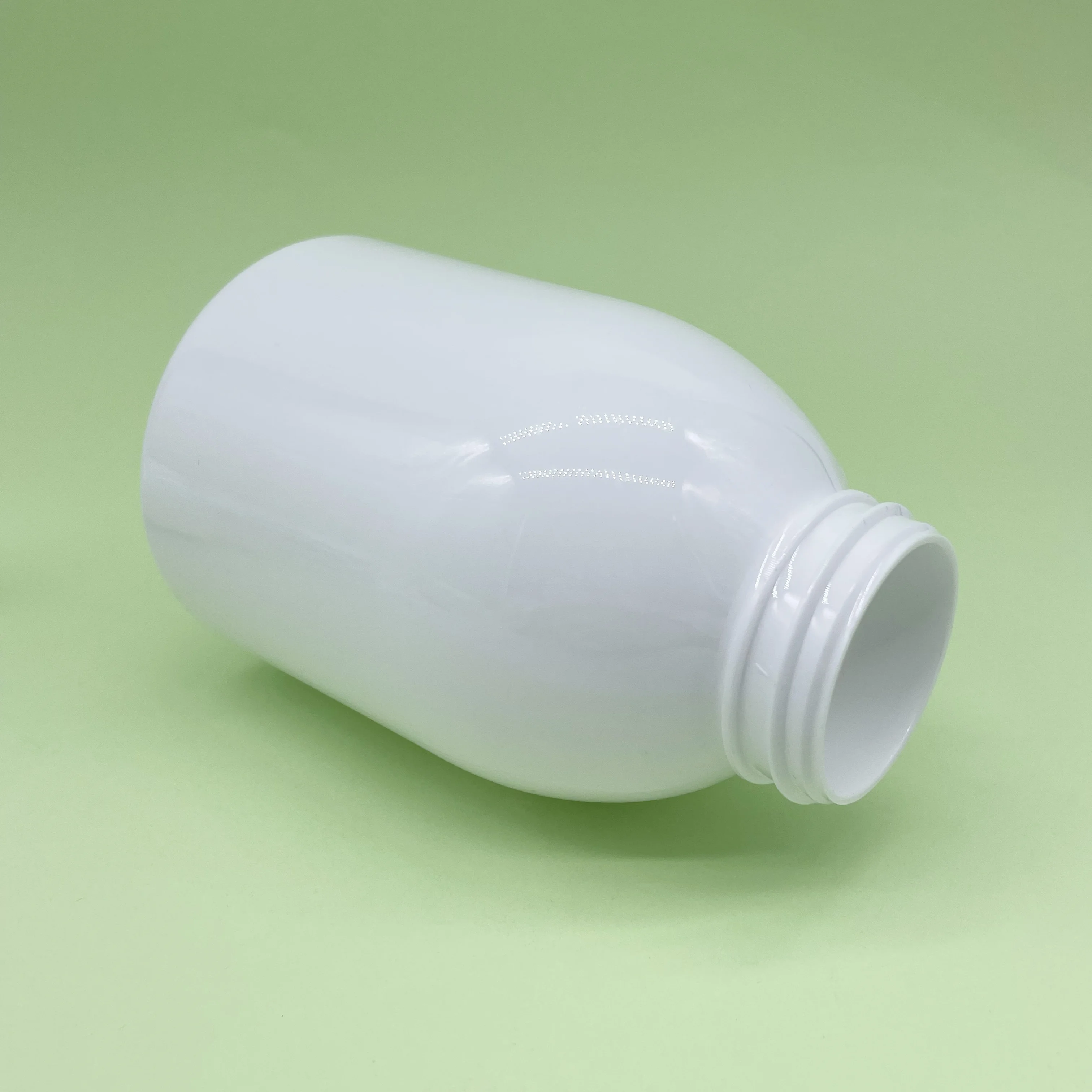 350ml White Plastic Foaming Bottle Facial Cleanser Hand Wash Liquid Soap Plastic Foam Bottle Cosmetic Packaging