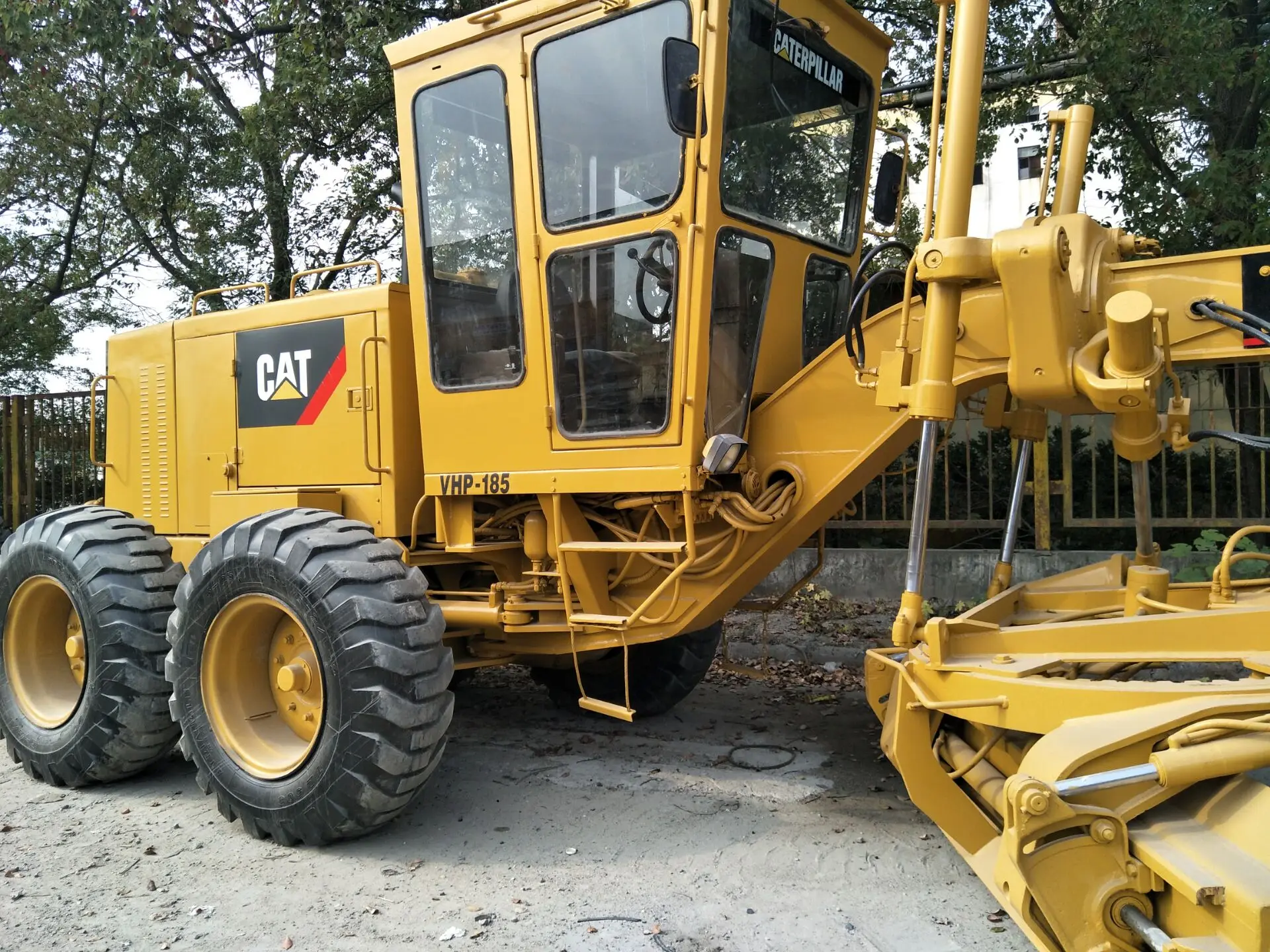 Used USA Original Construction works good condition 140H 140G 14G 120H Secondhand cheap price motor grader graders