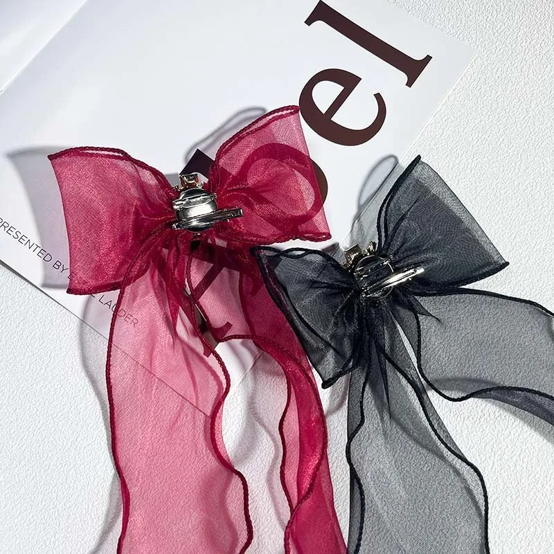 Stylish Korean Version Small Fragrant Wind Mesh Bow Tie Brooch High Grade Pearl Pin Brooches Exaggerated Black Diamond Jewelry