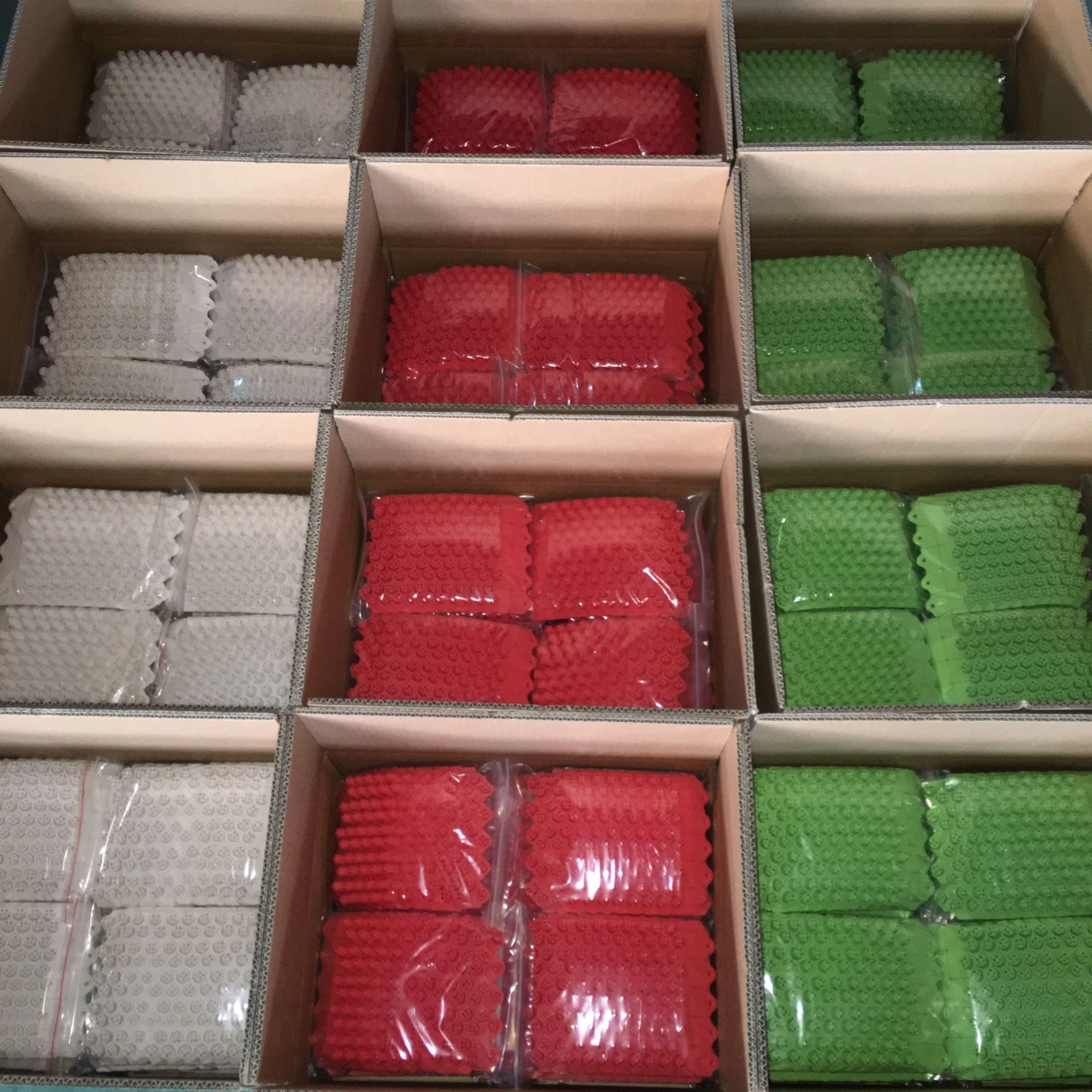 Заводская бирка для овец с металлической булавкой