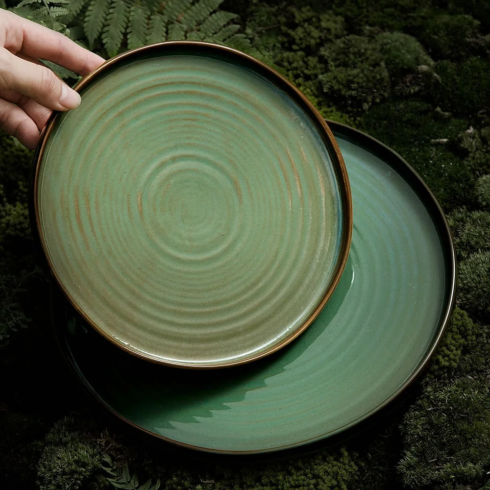 Nordic Irregular Rustic Green Restaurant Porcelain Plates Modern Catering Hotel  Unique Ceramic Dinner Dish and Plate