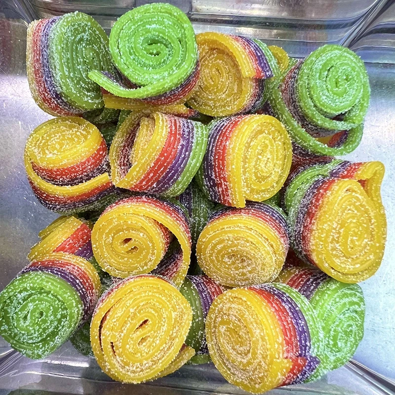 sweets wholesale sour sand roll fruit sour soft candy 1.5kg rainbow fruit roll candy bonbons sour belt candy