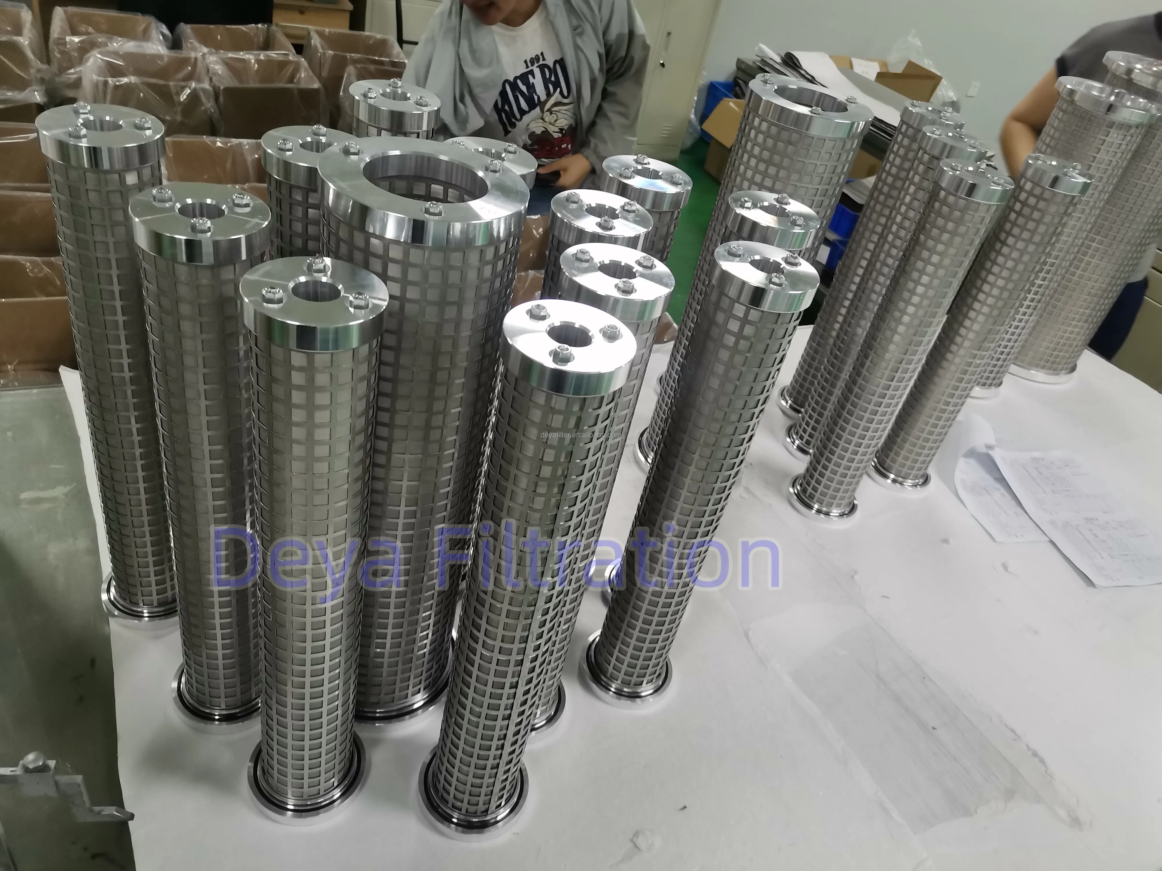 Power plant turbine  LY38-25W thin oil station lube oil filter element 2-5685-0384-99