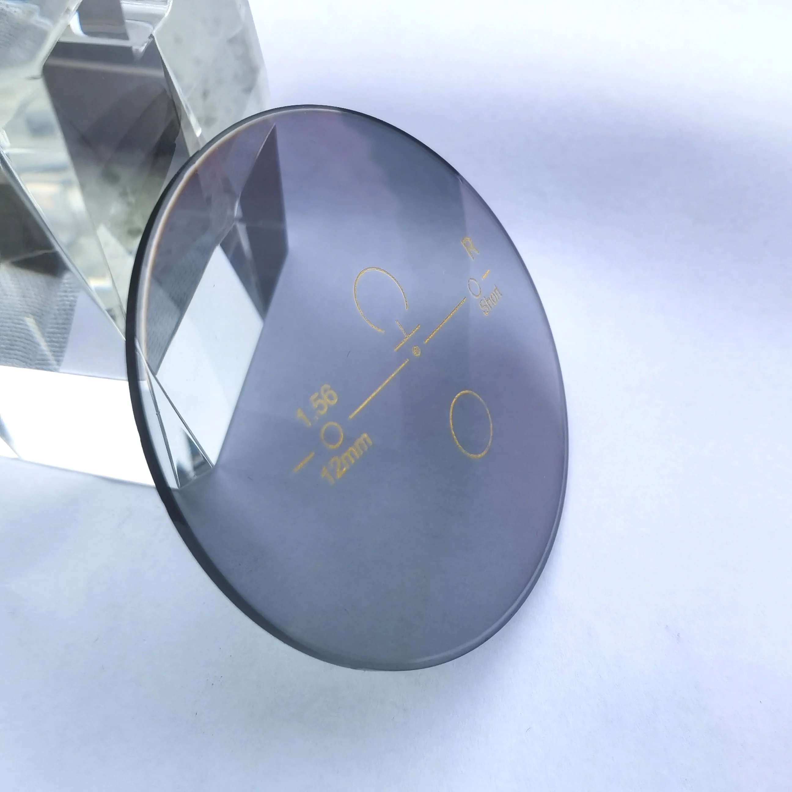 1.56 progressive UV420 Photochromic blue cut HMC multifocal optical