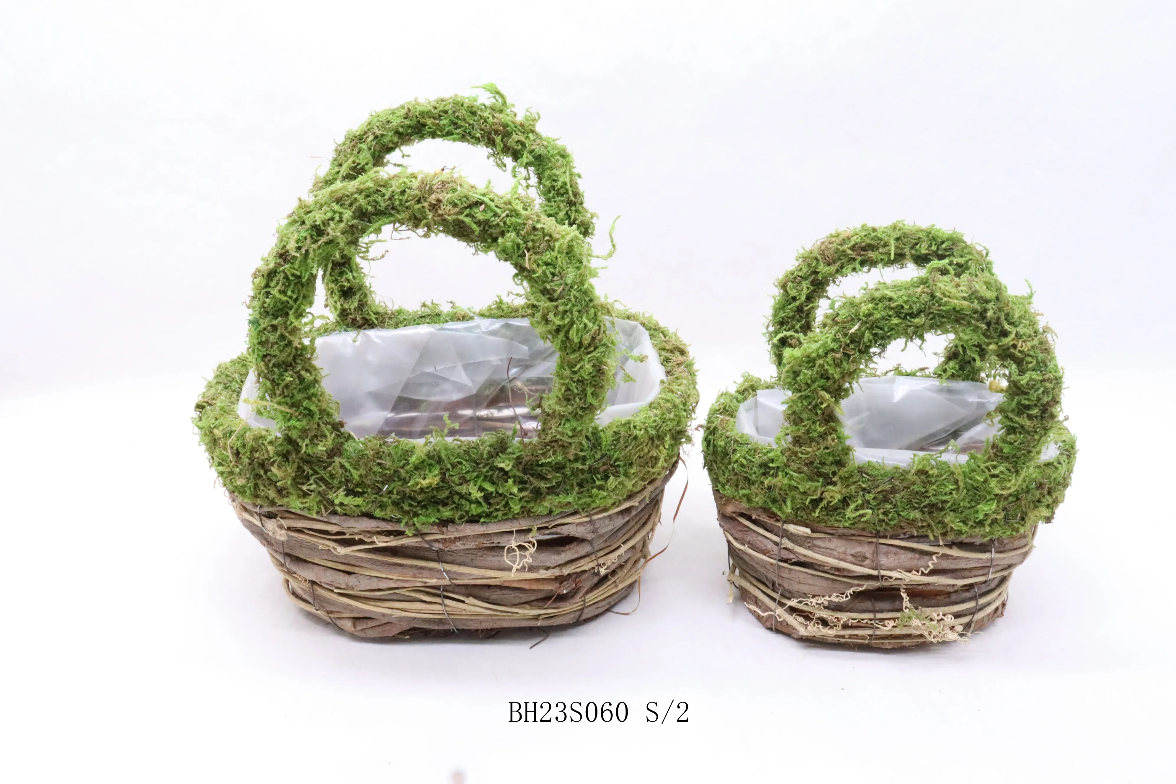 Nordic style high quality China wholesale supplier natural material green rattan basket shape levitating flower pot