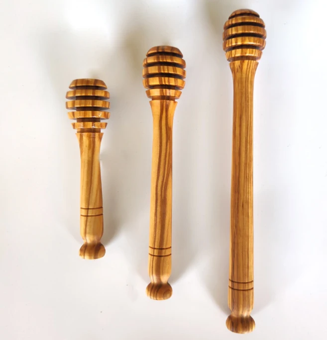 High Quality Wholesale Different Size Wooden Honey Server Drizzler Mix Stirrer Natural Olive Wood Honey Dipper for Jar