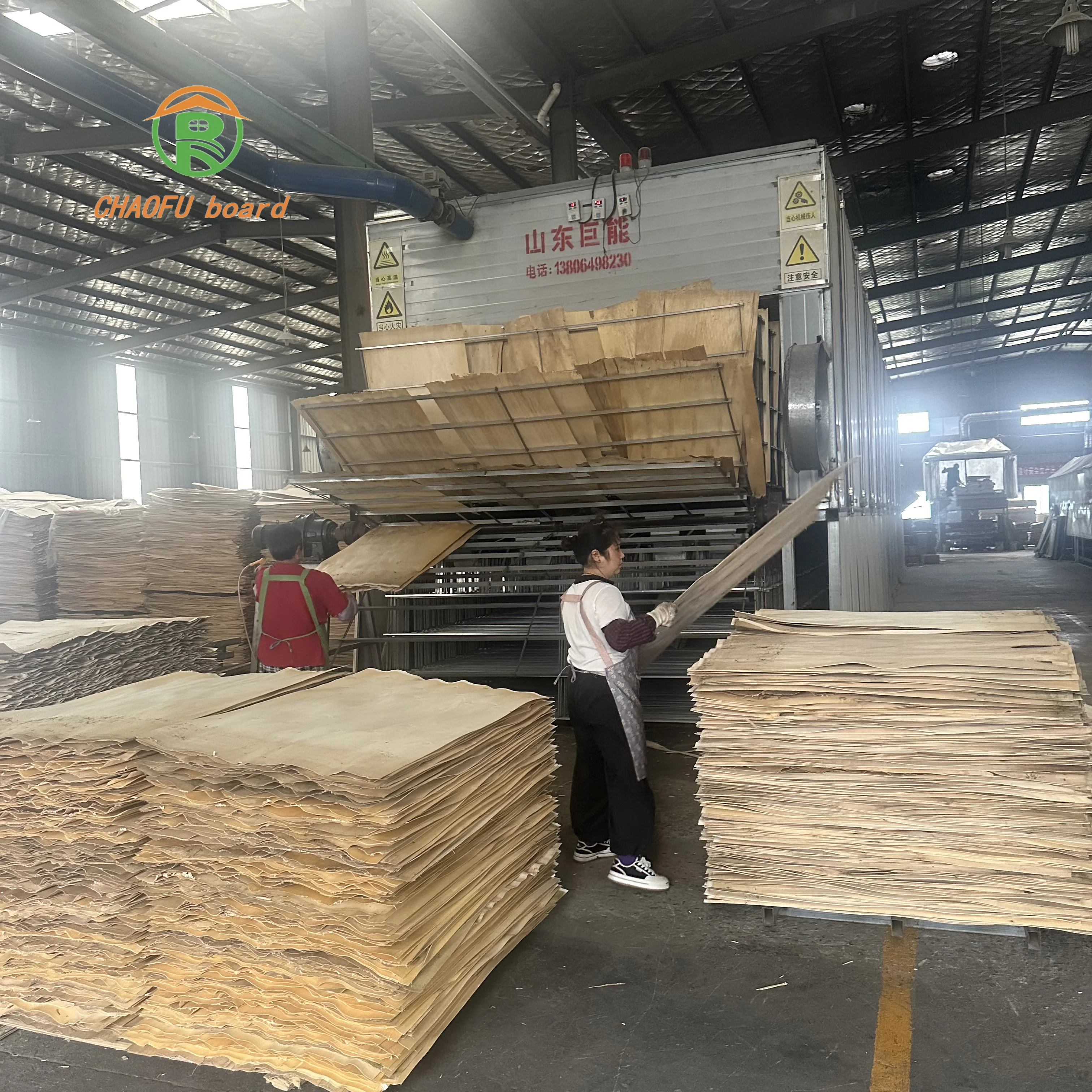 Chinese Manufacturer Poplar Wood Eucalyptus Wood Pine Wood Plywood Furniture Frame Building Structure Use