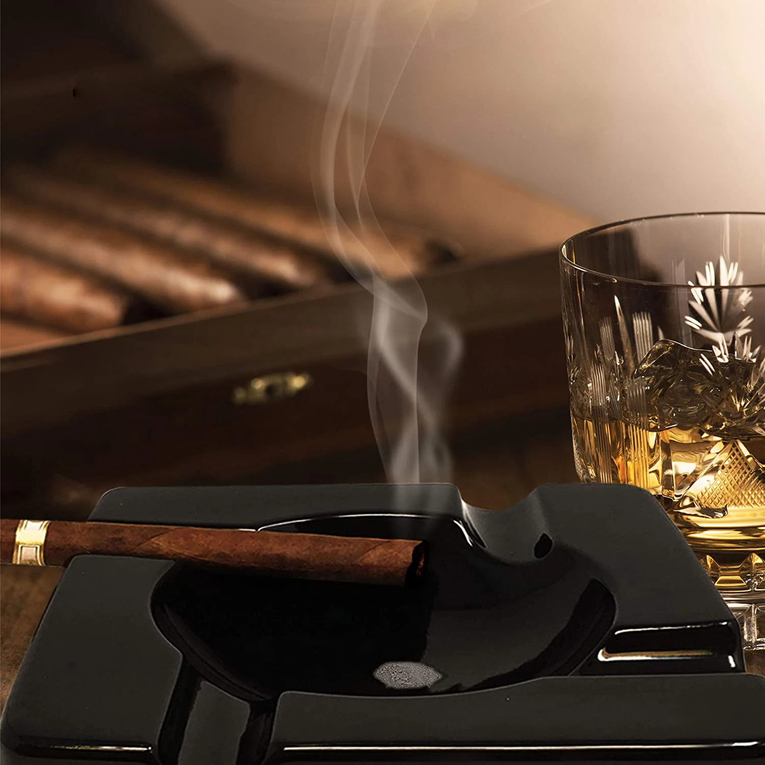 Roxyrolla Wholesale Custom LOGO Porcelain Ashtray Ceramic Ashtrays Smoking Custom Ceramic Ashtray With Lighter