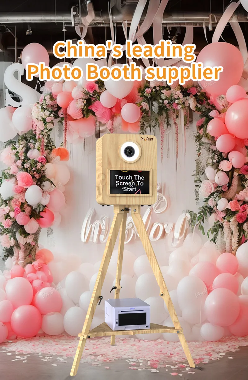 Wood-Booth-02_01.jpg
