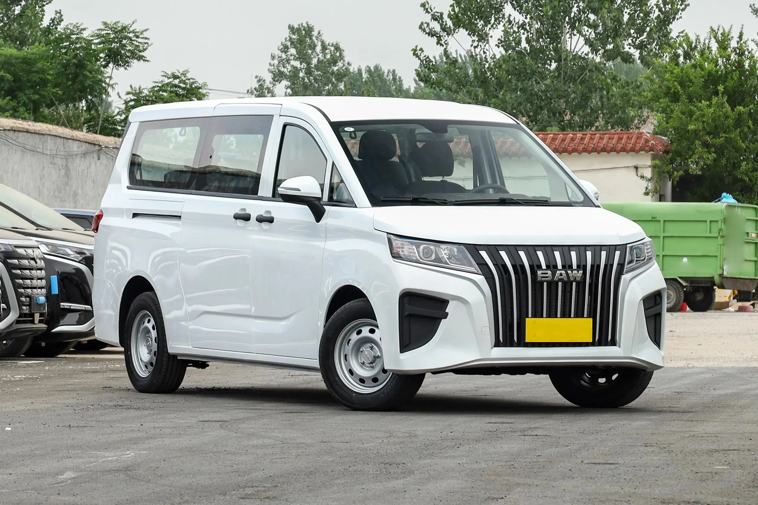 Оптовая продажа бренд Baw Baic Ace M7 бензиновый автомобиль Rexson М7 МП рушэн Эйс 4-дверное 6/7 сиденье MPV