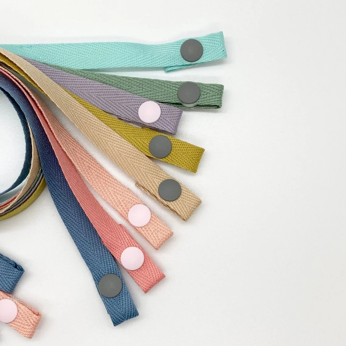 Wholesale Face Mask Lanyard Custom Face Mask Strap Face Mask Holder Necklace Holder With Snap Button for kids and Adults