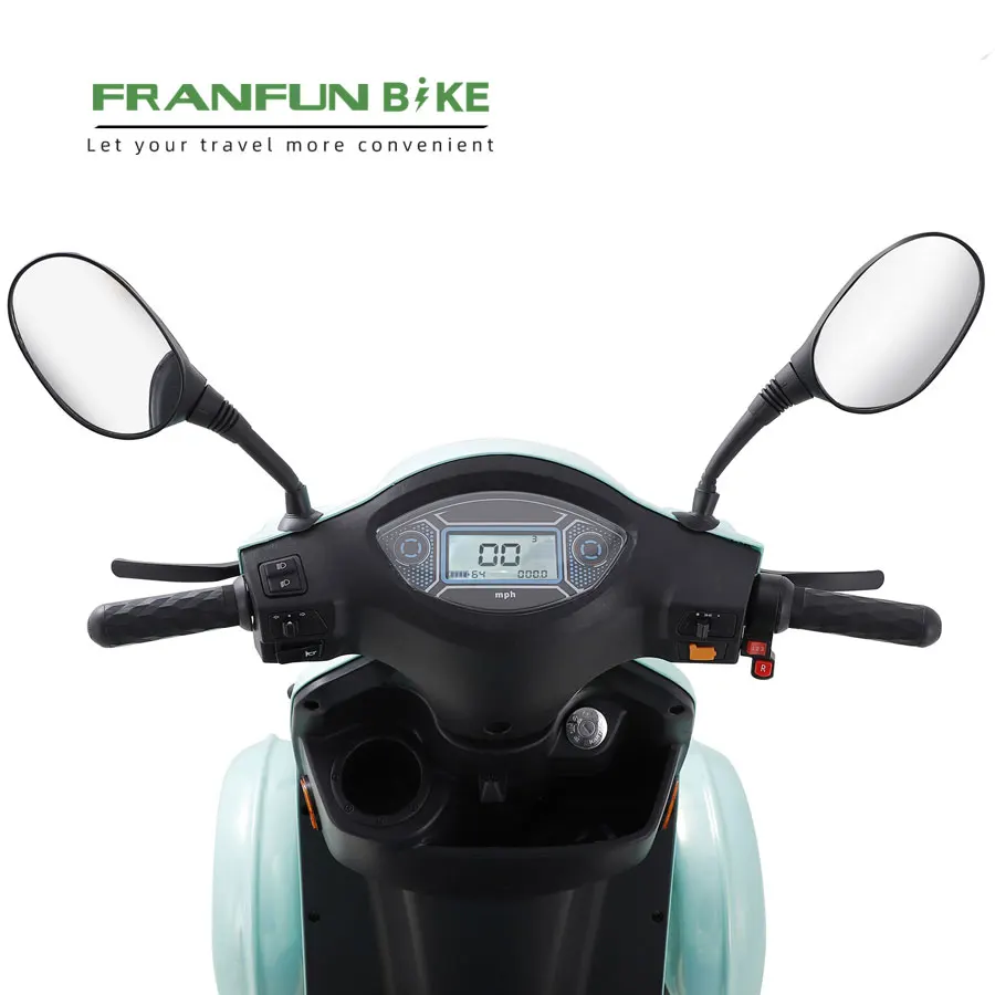 New color senior citizens 500W gear engine 4 wheel E-mobility scooter with USB