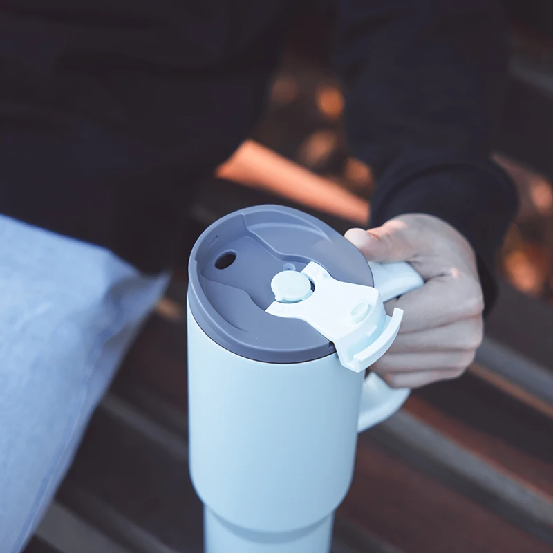 Everich Fashion Large Capacity Wide Mouth 40 oz Double Wall Insulated Tumbler For Running and Camping with Handle and Simple Lid