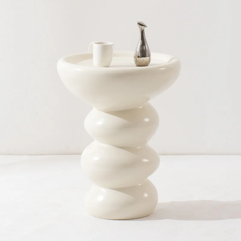 Design sense cream style edge table Creative and minimalist small round table Bedside sofa mini coffee table