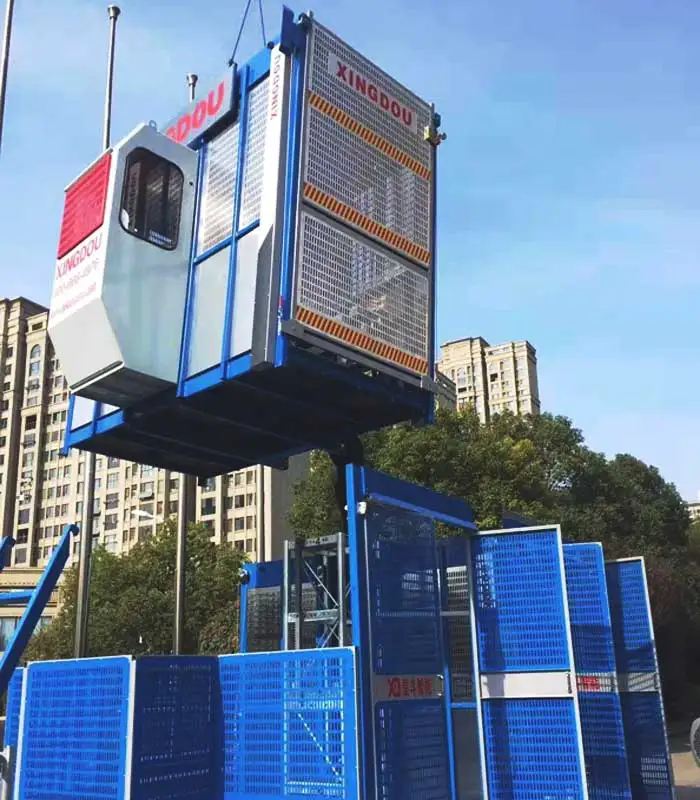 Second hand construction equipment for buildings CE COC approved cargo brick cement construction elevator platform