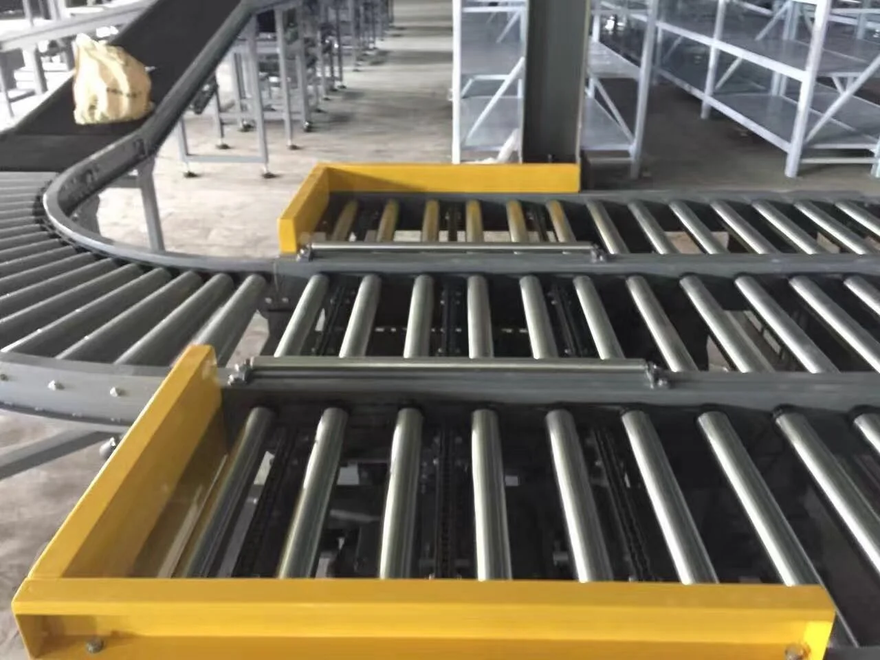 high efficient Roller Conveyor Line with carbon steel