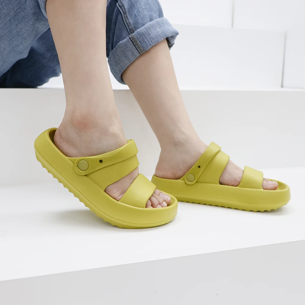 Hot Selling Outdoor Double Strap Thick Bottom Flat Sandals Light Weight Pure Color Indoor Eva Slides For Women