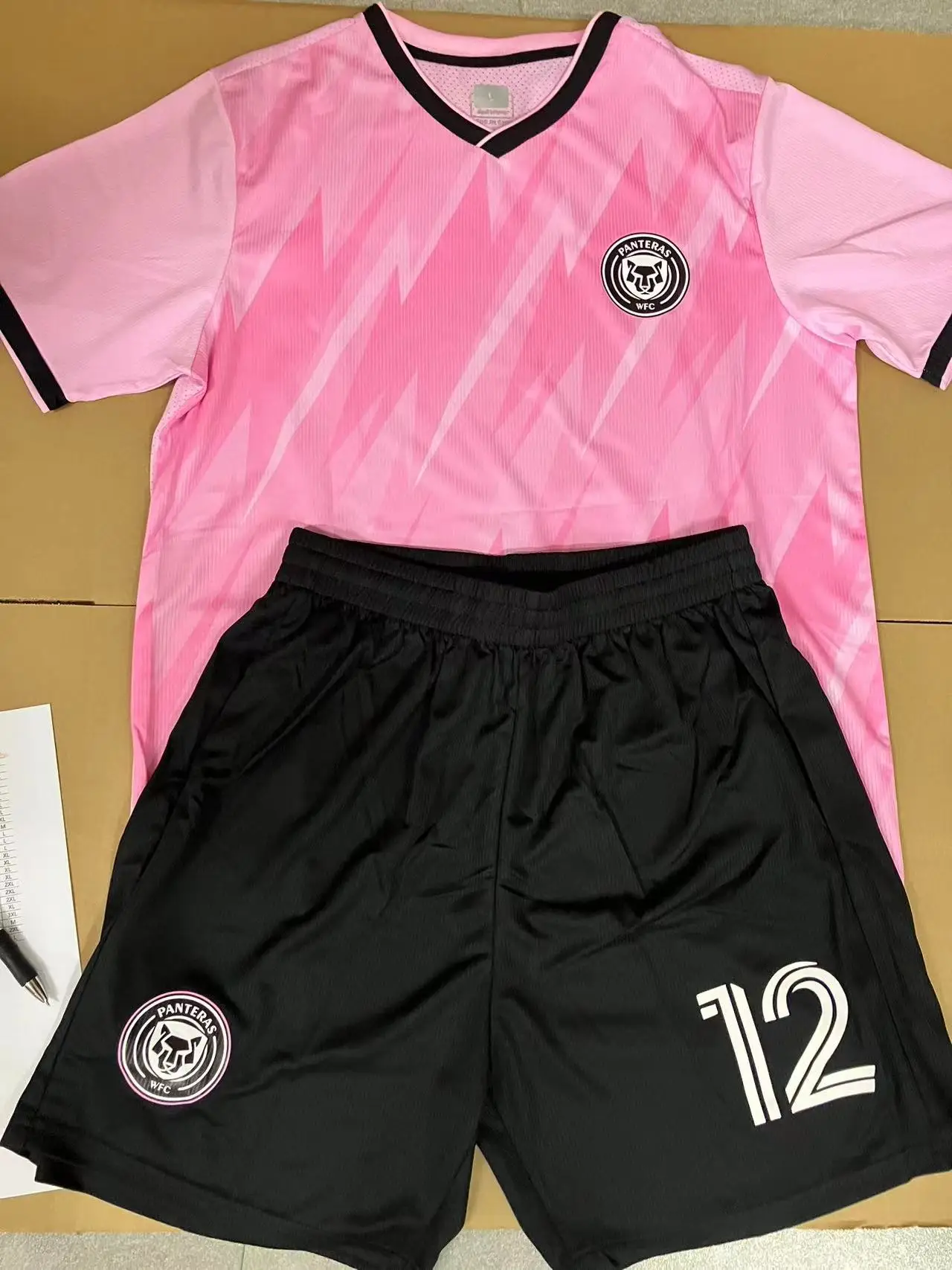 New Adult Sets Boys Kit Sport Jerseys Youth Soccer Kits Mens Football Uniforms Women Soccer Training Suits