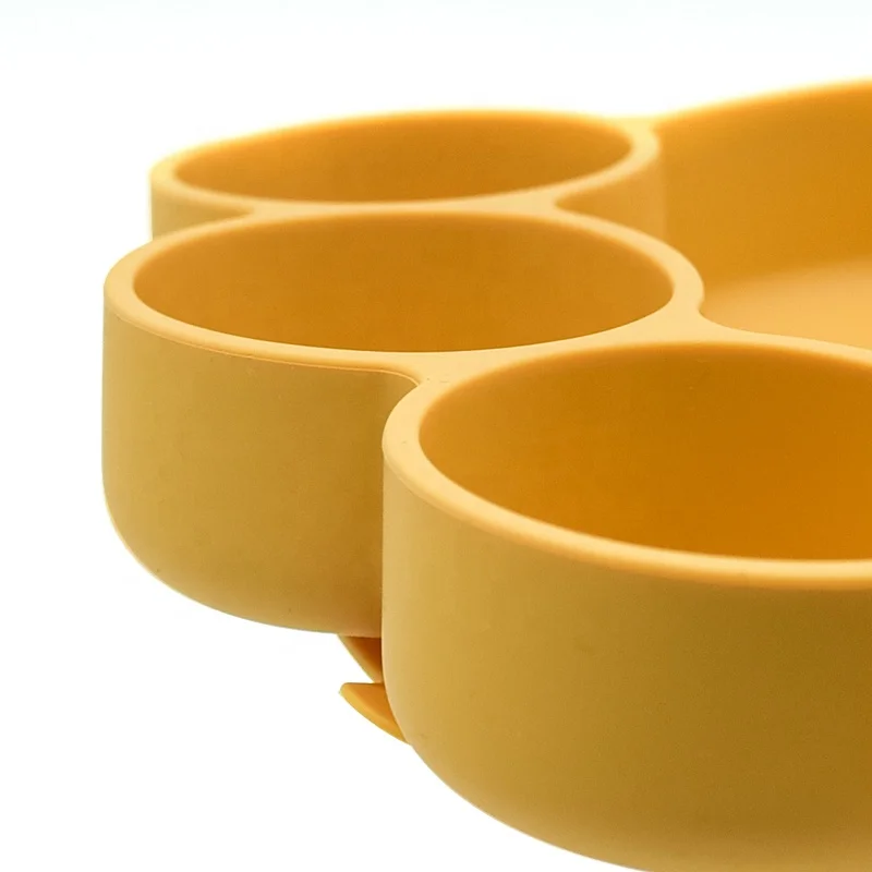 New Arrival Bpa Free Bear Paw Design Anti-Slip Eating Training Food Grade Kids Dish Feeding Toddler Plate Silicone Baby Bowl