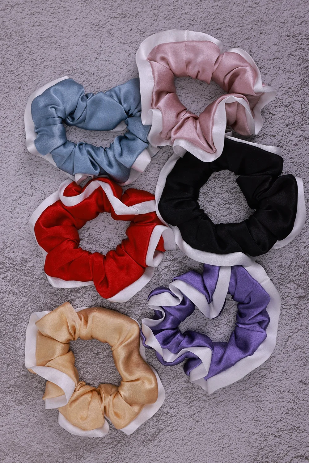 16 19 22 25 30momme Scrunchies Custom Color 100% Silk Hair Tie With White Circle