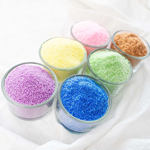 Selling handmade colorful natural sand wax candles Making colorful and beautiful candles