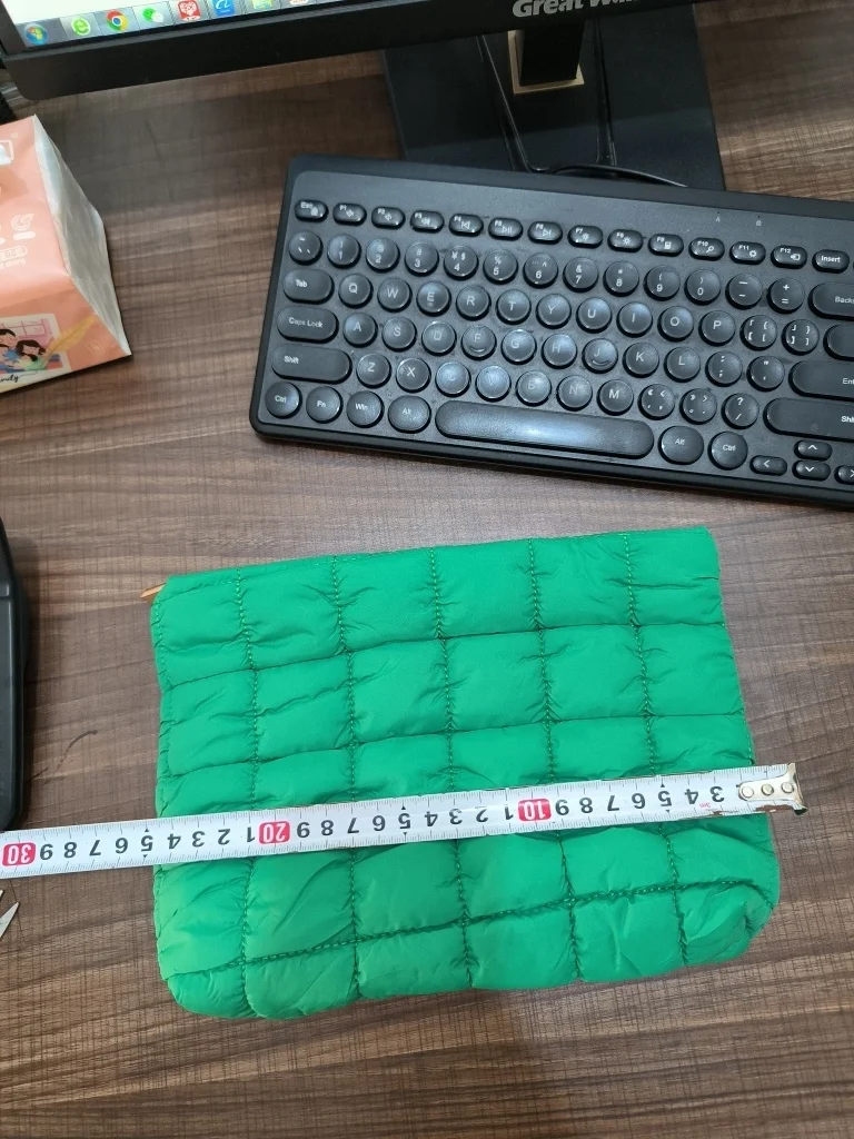 Custom Women Puffy Makeup Pouch Funny Quilted Toiletry Bag Soft Puffy Quilted Cosmetic Bag Makeup Bag