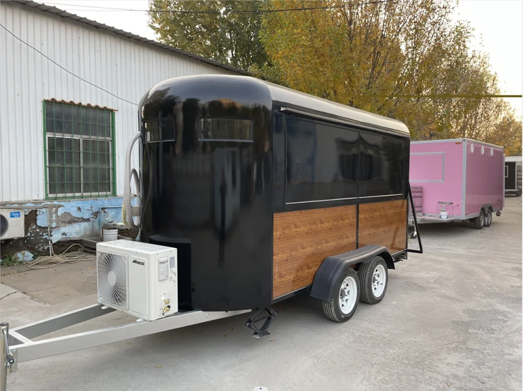 Food trailer  (2).jpg