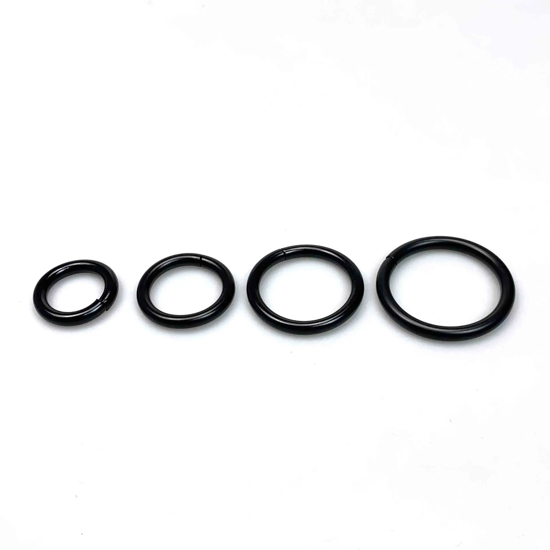 Custom Guangzhou Factory Decoration Metal O Ring Hardware for Women Bags Handbag