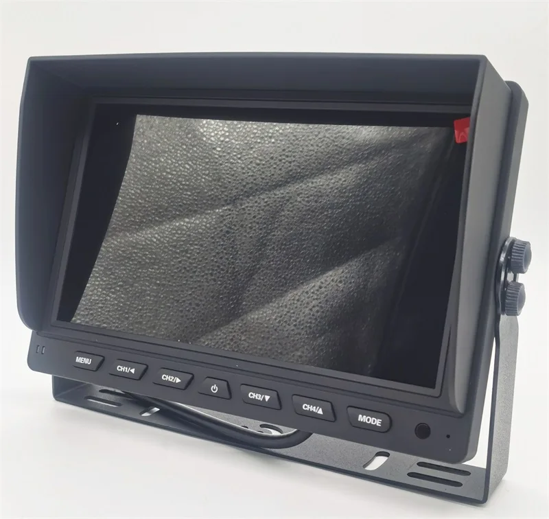 hisilicon CPU 9 inch 8 channels All in one AHD Vehicle Monitor Built-in DVR with video recording support max 256GB SD card