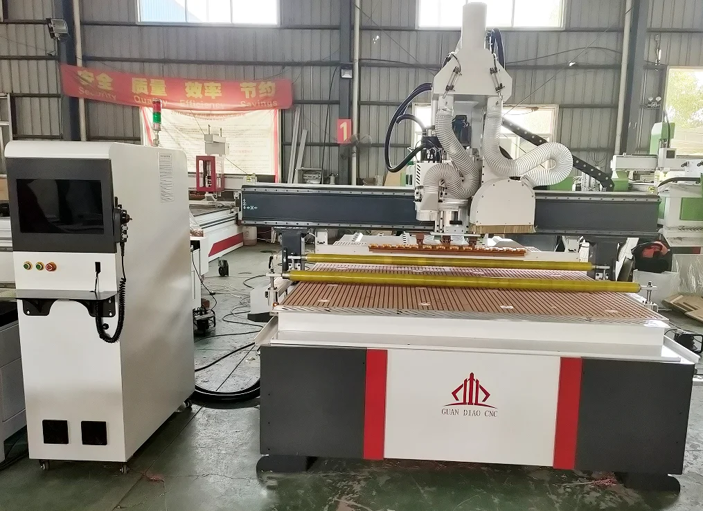 2030 2040 2140 Woodworking Machinery 3D Wood Engraving Cutting Auto Tools Change 9kw ATC Wood CNC Router Machine with Saw Blade