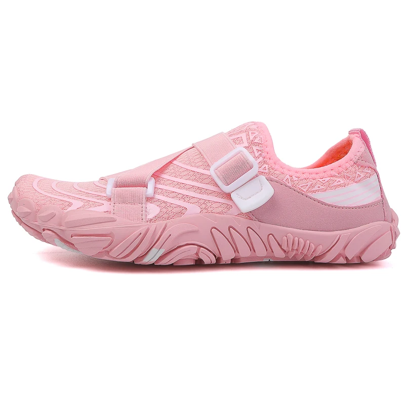 Wholesale Price 2024 Fashion Woman Aqua Barefoot Water Shoes Breathable and Soft Swimming Quick-Drying Beach shoes